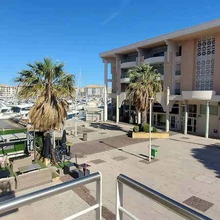 Le Nadir Grand T2 51m2, 4-5p, Parking Apartment *